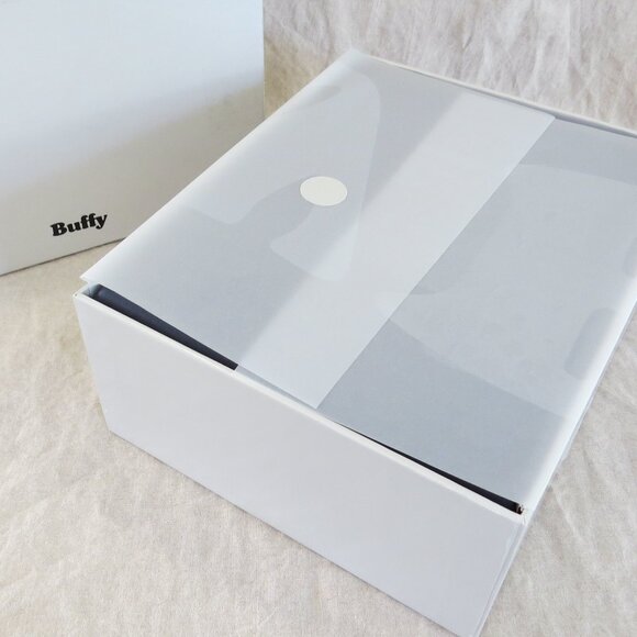 Buffy Duvet Cover Lyocell King Color 'Shadow' Charcoal Black NEW Open Box - Picture 4 of 9